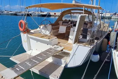 2016 Dufour 460 Grand Large