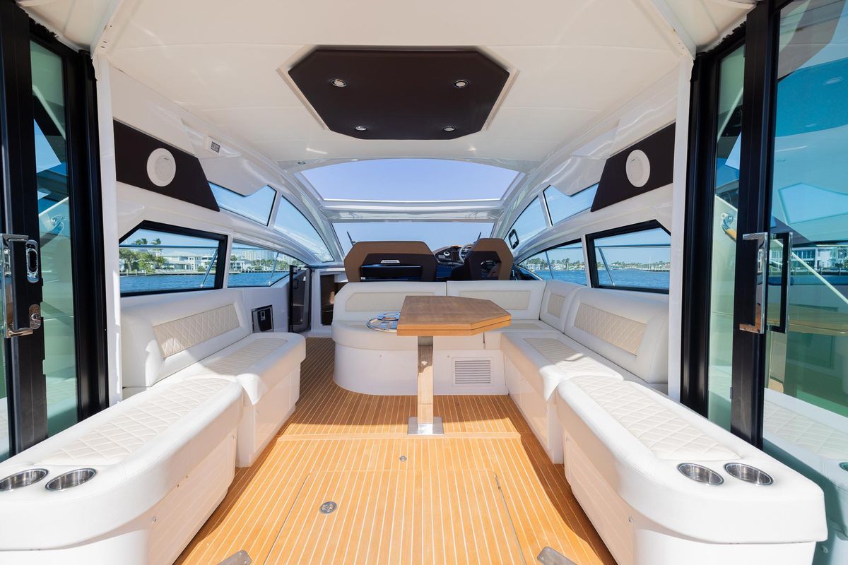 2019 Beneteau 46 