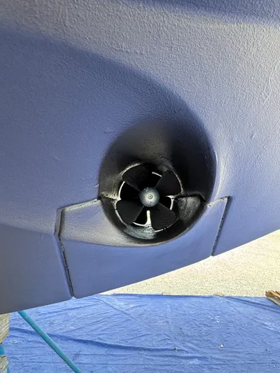 Elixir Yacht Photos Pics Close-up of a 2019 Beneteau Gran Turismo 46 boat thruster.