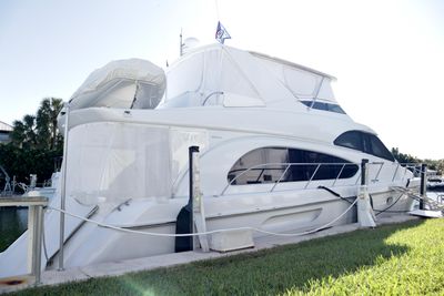 Yacht