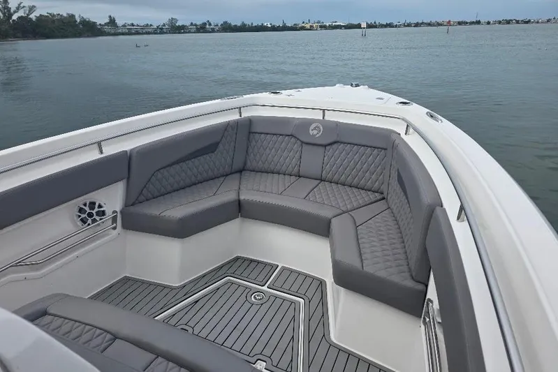  Yacht Photos Pics 2023 Drakkar 280CC