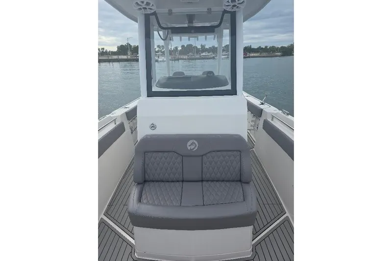  Yacht Photos Pics 2023 Drakkar 280CC