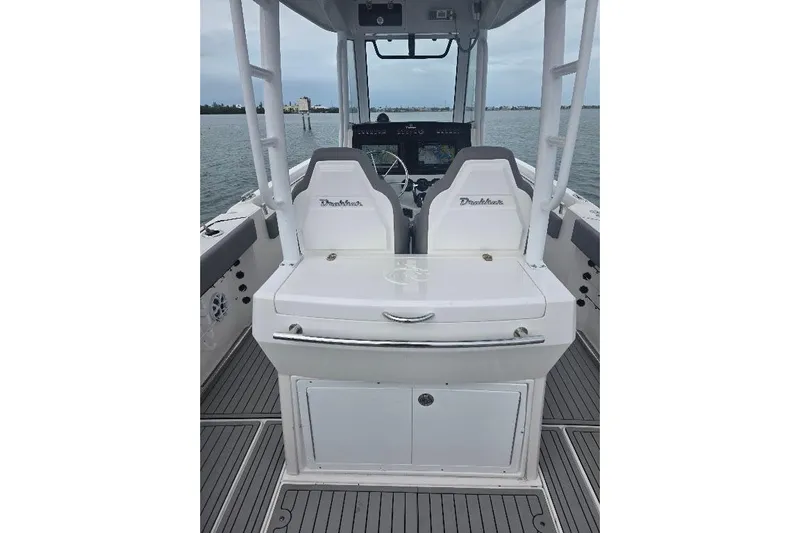  Yacht Photos Pics 2023 Drakkar 280CC