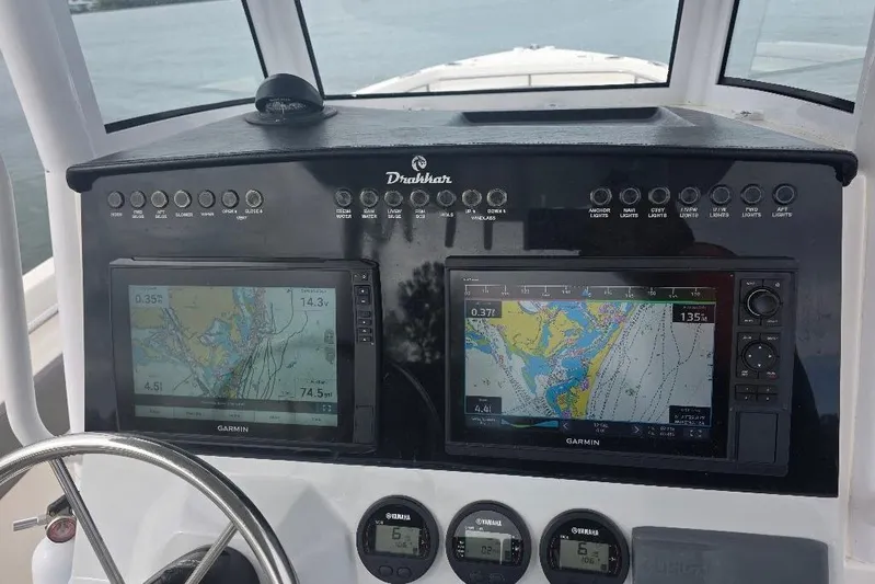  Yacht Photos Pics 2023 Drakkar 280CC