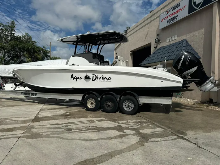 Aqua Divina Yacht Photos Pics 