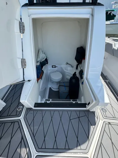 Aqua Divina Yacht Photos Pics 