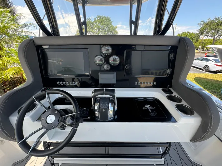 Aqua Divina Yacht Photos Pics 