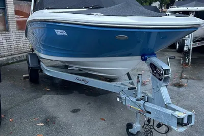 Sea Ray SPX 190