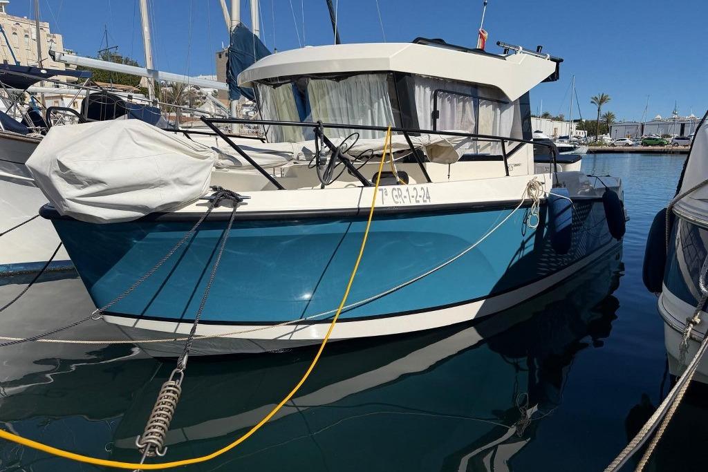 Quicksilver Activ 805 Weekend