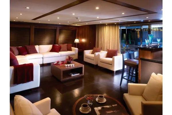  Yacht Photos Pics Manufacturer Provided Image