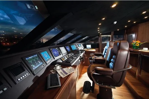  Yacht Photos Pics Manufacturer Provided Image