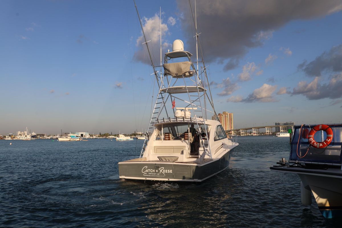 2018 Hatteras 45 