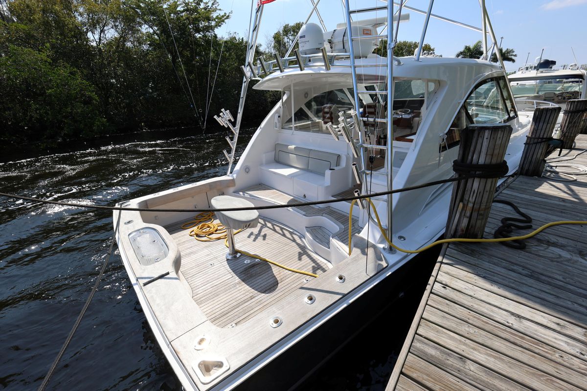 2018 Hatteras 45 