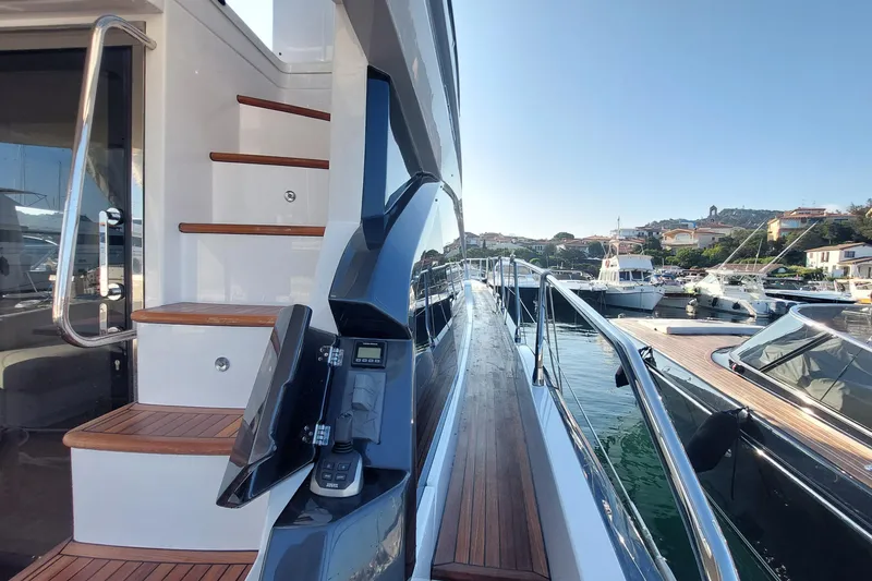 El Bibes Yacht Photos Pics Azimut 53 Fly