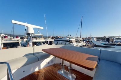 Yacht