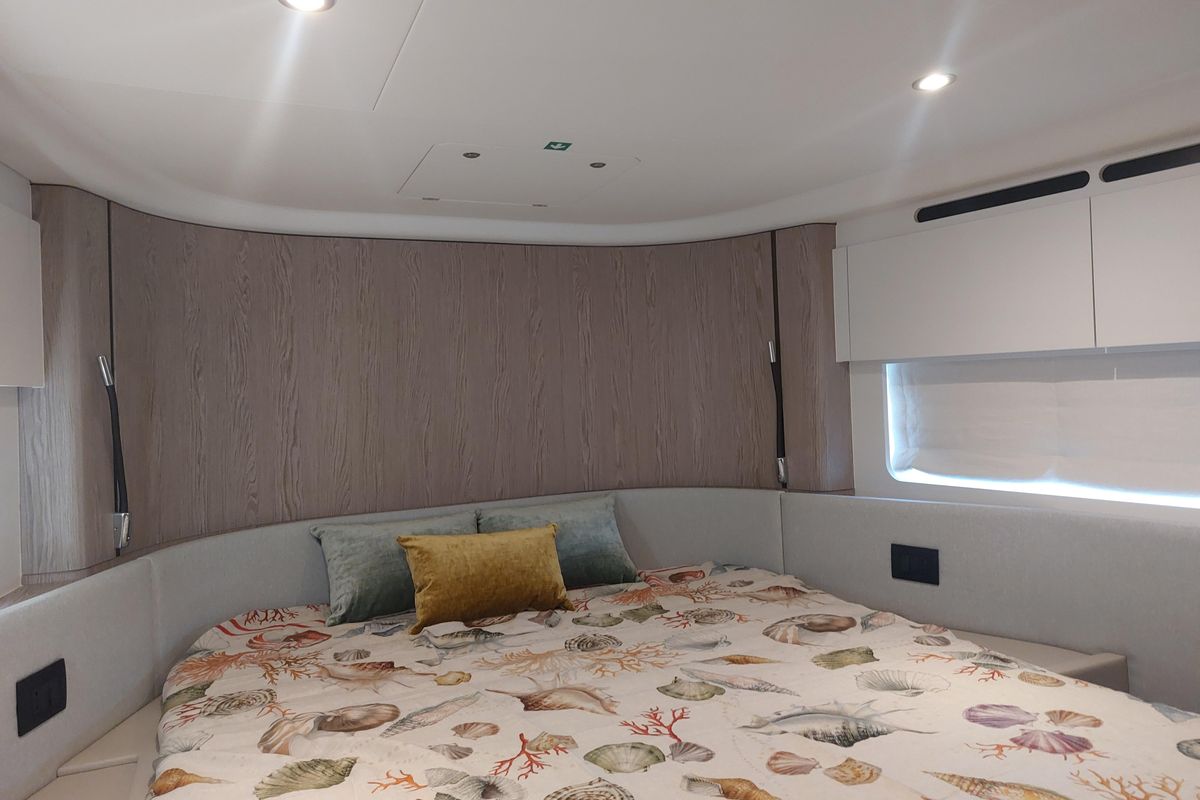 2023 Azimut 55 