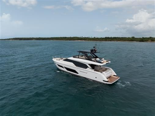 2023 Ferretti Yachts 73 