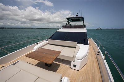 Yacht