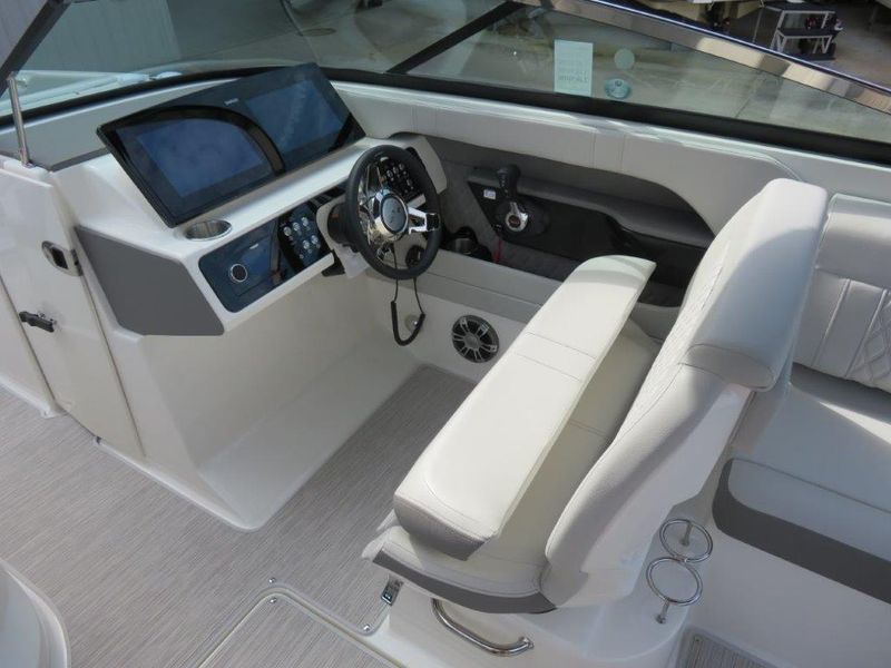 2022 Sea Ray 280SLX