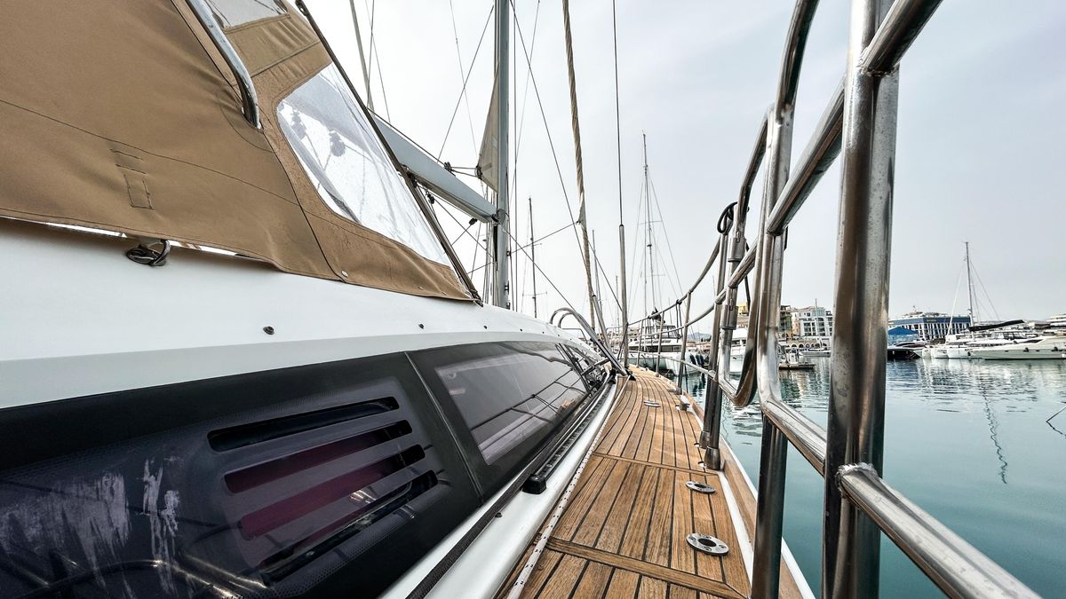 2012 Jeanneau 58 