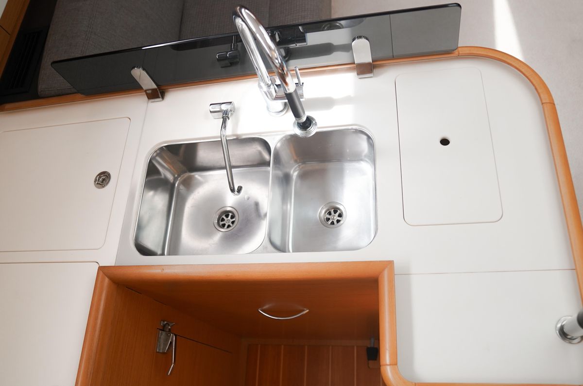 2012 Jeanneau 58 