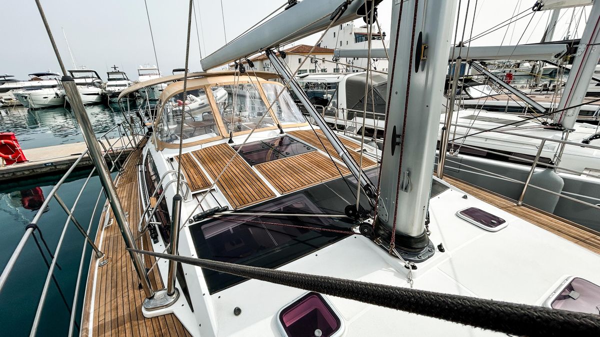2012 Jeanneau 58 