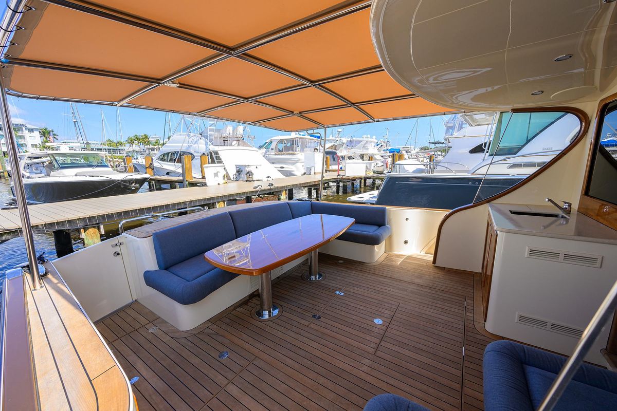 2023 Palm Beach Motor Yachts 55 