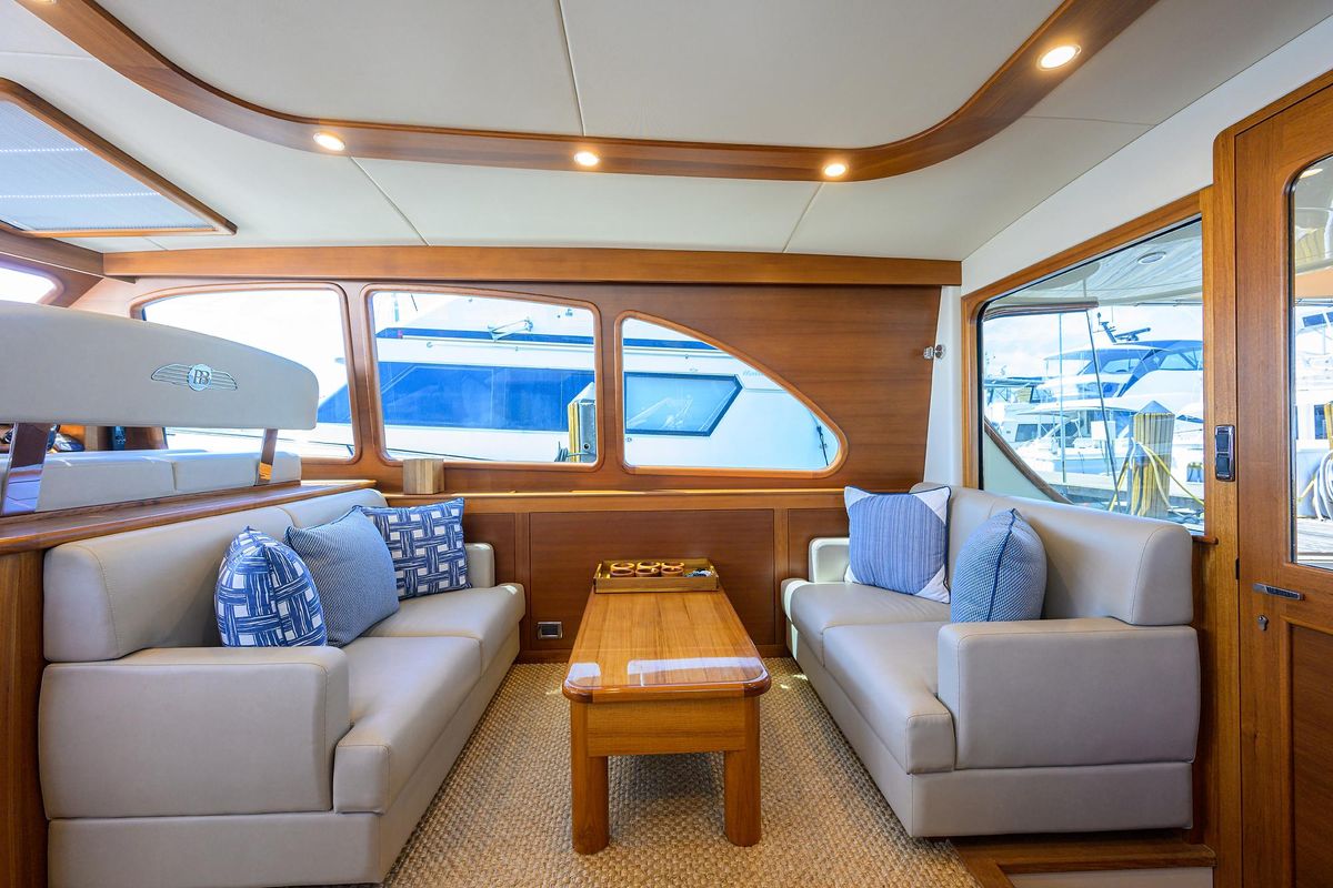 2023 Palm Beach Motor Yachts 55 