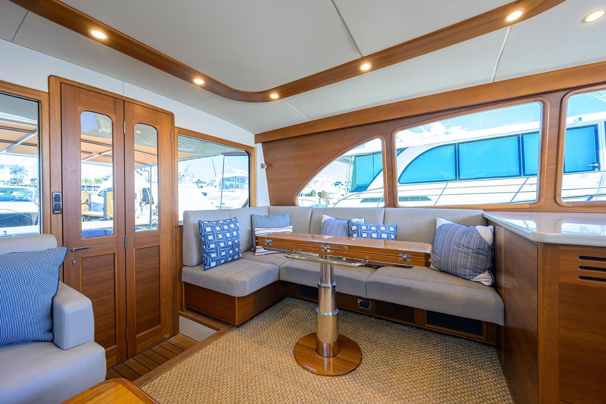 2023 Palm Beach Motor Yachts 55 