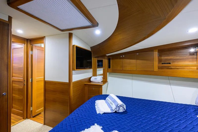 Nauti Dog Yacht Photos Pics 