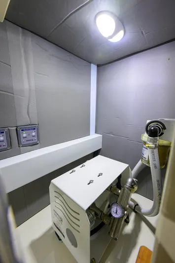 Nauti Dog Yacht Photos Pics 