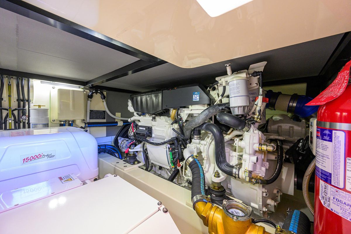 2023 Palm Beach Motor Yachts 55 