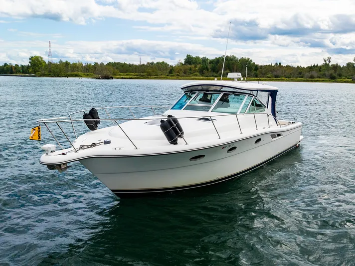 Just Bob'n Yacht Photos Pics 