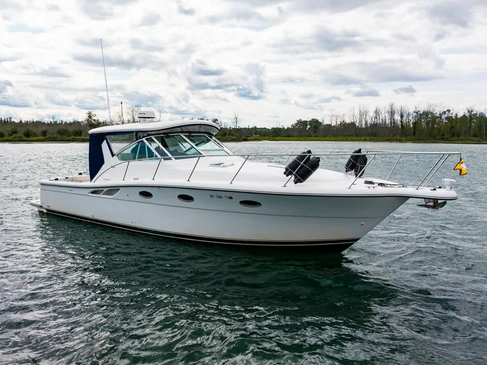 Just Bob'n Yacht Photos Pics 