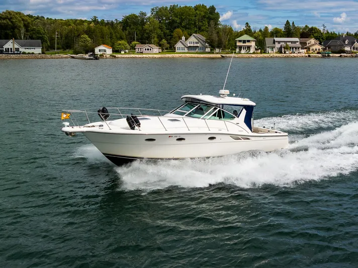 Just Bob'n Yacht Photos Pics 