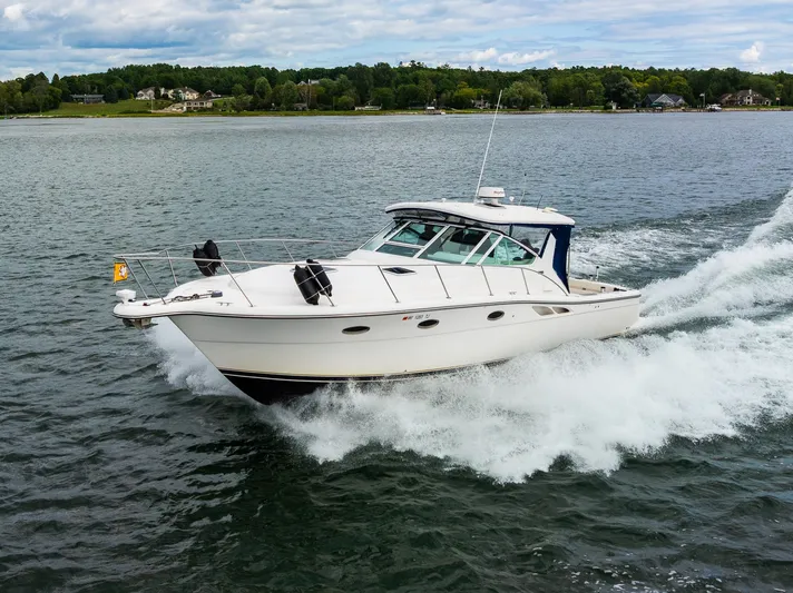 Just Bob'n Yacht Photos Pics 