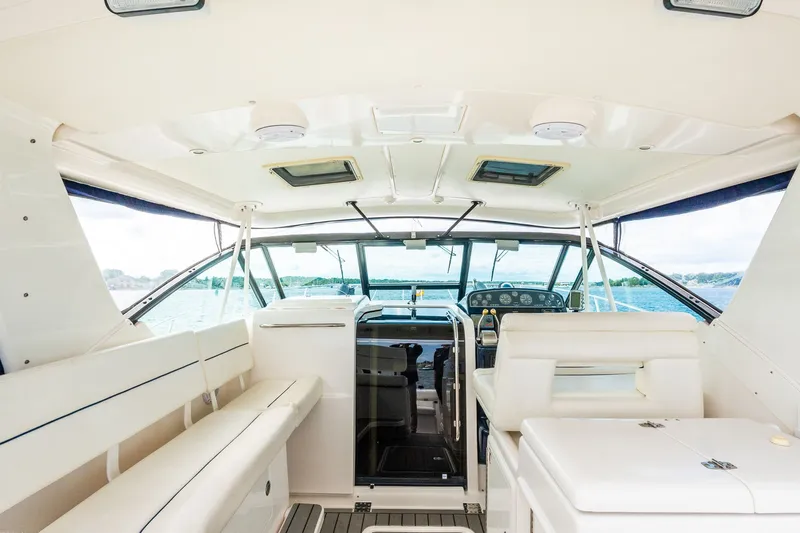 Just Bob'n Yacht Photos Pics 