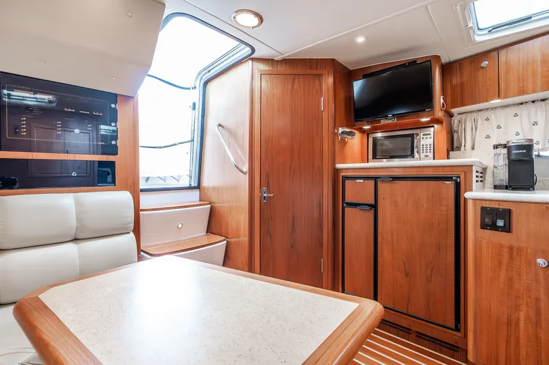 Just Bob'n Yacht Photos Pics 