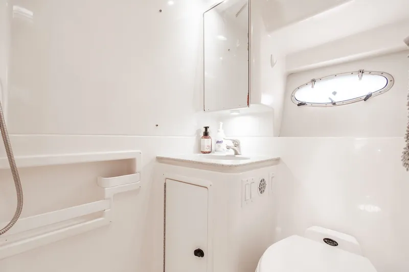 Just Bob'n Yacht Photos Pics 