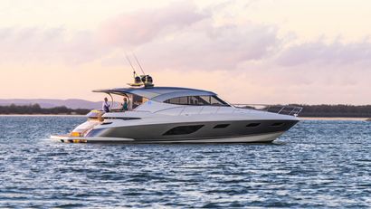 2020 63' 4'' Riviera-6000 Sport Yacht Platinum Edition Port Grimaud, 83, FR