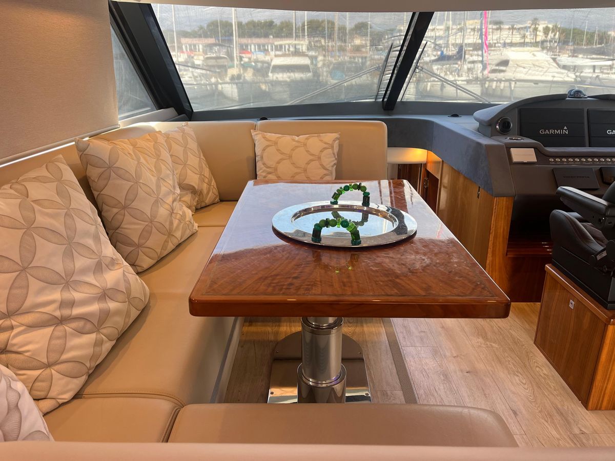 2020 Riviera 63 