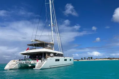 2019 Lagoon 620