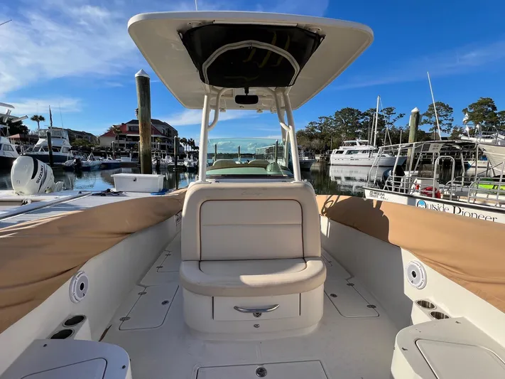  Yacht Photos Pics Facing Aft