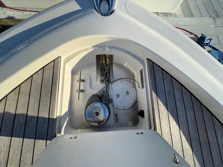  Yacht Photos Pics Covered Electric Anchor Windlass