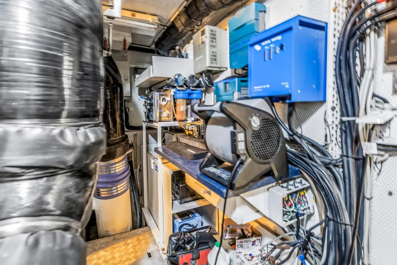 Star Saphire Yacht Photos Pics Engine room of a 2007 Bilgin 117 yacht with equipment and wiring.