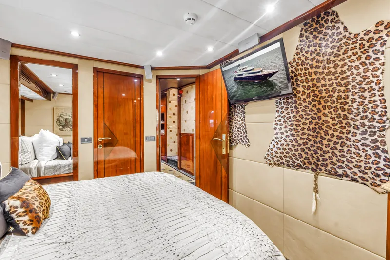 Star Saphire Yacht Photos Pics Luxurious Bilgin 117 yacht interior with leopard print decor and elegant wood finishes, 2007 model.