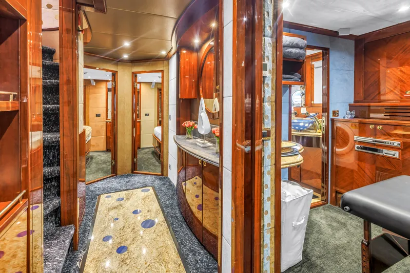 Star Saphire Yacht Photos Pics Luxurious interior of 2007 Bilgin 117 yacht with elegant wood finishes and modern amenities.