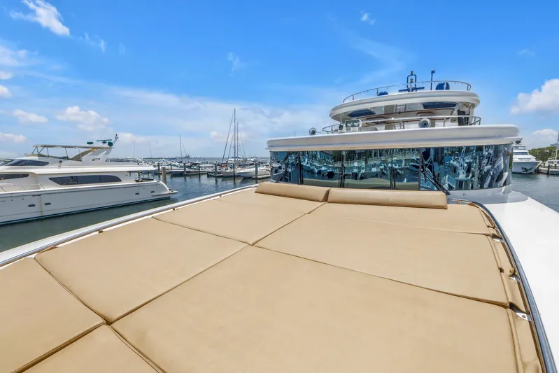 Star Saphire Yacht Photos Pics Luxurious 2007 Bilgin 117 yacht with spacious sun deck, docked at marina.