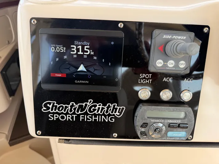 Short N' Girthy Yacht Photos Pics 