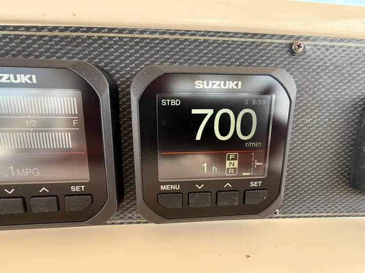 Short N' Girthy Yacht Photos Pics 